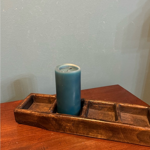 Rustic Farmhouse Wood Divided Tray / Bread Dough Bowl - Picture 7 of 7